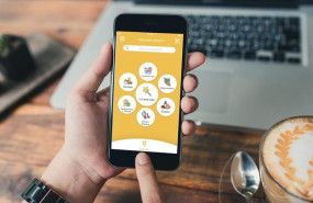 ep la app de glovo en una demostracion en un smartphone