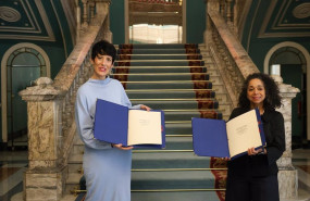 ep la embajadora de estados unidos julissa reynoso d y la ministra de inclusion seguridad social y