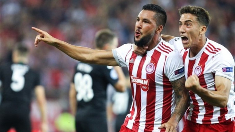 Miguel Ángel Guerrero celebra un gol con el Olympiacos | OLYMPIACOS FC ep miguel angel guerrero celebragololympiacos