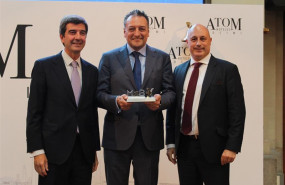 ep toque de campana de atom hoteles socimi en la bolsa de madrid debut de la socimi de bankinter en