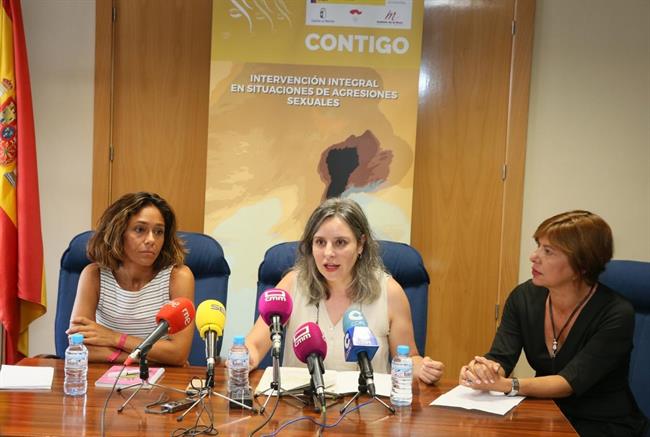 ep araceli martinez directora institutola mujer