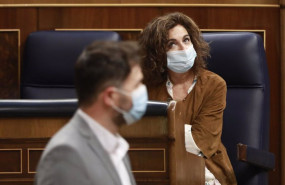 ep archivo   el portavoz parlamentario de erc gabriel rufian pasa al lado de la hacienda maria jesus