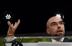ep archivo   video vox afea a sanchez que se siente en la mesa de la traicion con los mismos que
