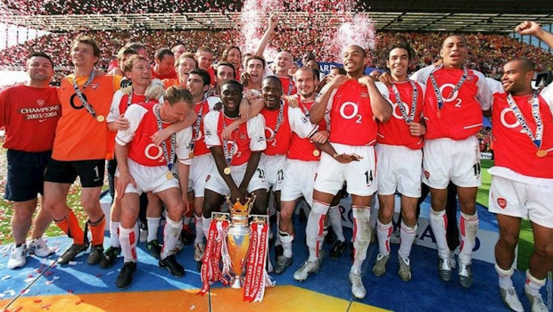 ep el arsenal campeon de la premier league 2003-04