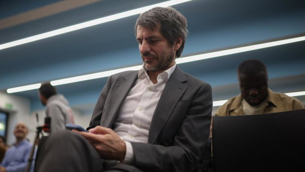 ep el ministro de cultura ernest urtasun durante la presentacion del libro open arms una mision