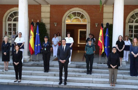 ep el presidente del gobierno pedro sanchez encabeza el minuto de silencio por las victimas de la