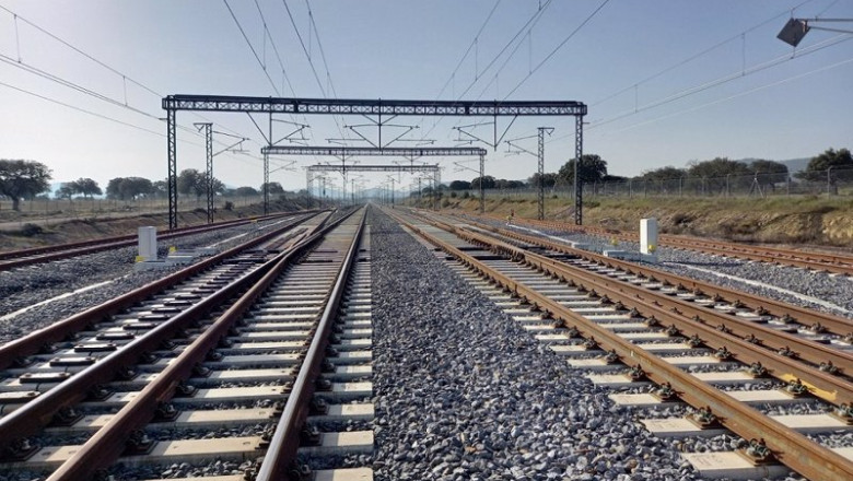 ep instalacion para la electrificacion del tren en extremadura ep instalacion para la electrificacion del tren en extremadura