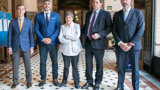 Juan José Cortés y Juan Carlos Quer, en Sevilla. | EUROPA PRESS ep juan jose cortesjuan carlos quer en sevilla