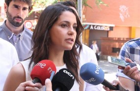 ep la lidercs ines arrimadas durantevisitasabadell