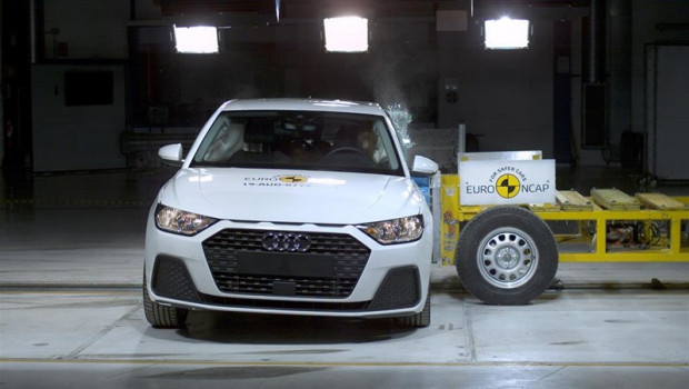 ep prueba de impacto lateral en un audi a1
