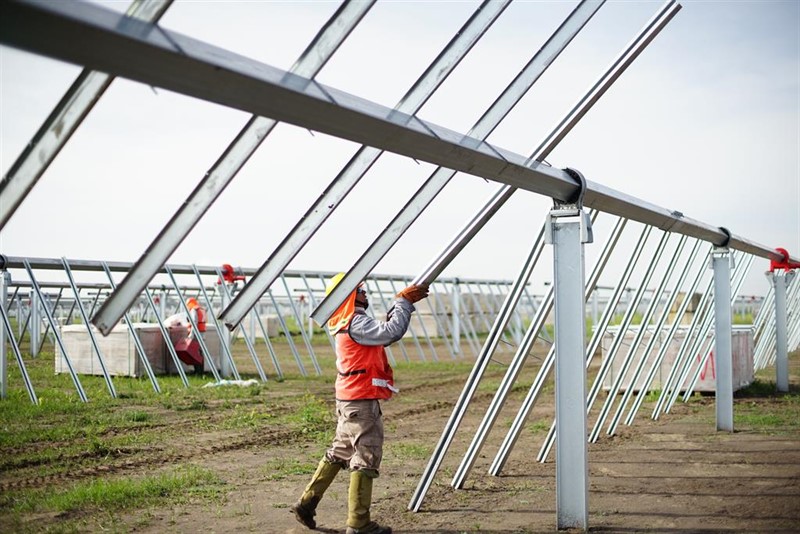 Soltec firma un nuevo contrato de suministro de seguidores solares de 56MW en EEUU