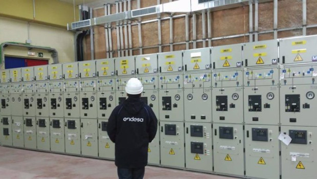 ep trabajador en una planta de endesa