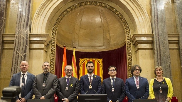 miembros mesa parlament enero 2018