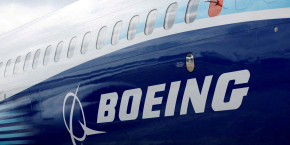 un boeing 737 max au salon aeronautique international de farnborough en grande bretagne 20240622102224 