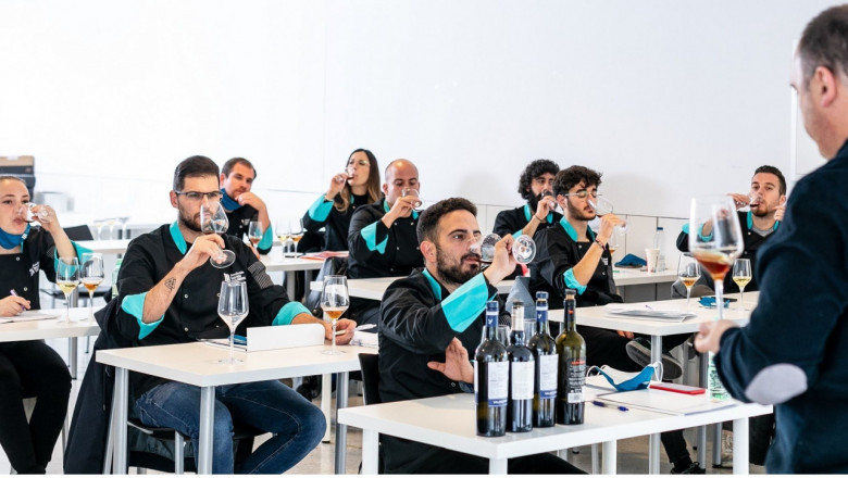 1650552102 direcci n sala granada 