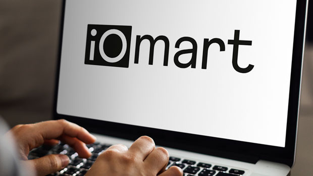 dl iomart group objetivo computación en la nube tecnología de internet logo del proveedor de servicios digitales