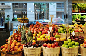 ep archivo   frutas en una tienda