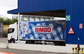 ep archivo   un camion en la fabrica de bimbo