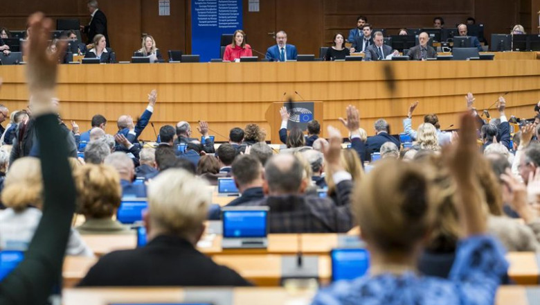 ep archivo   votacion en sesion plenaria del parlamento europeo celebrada en bruselas