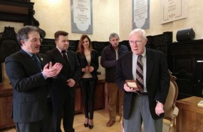 ep astorga leon- stanley payne recibemedallala bimilenaria