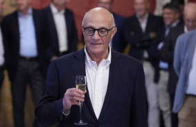 ep el presidente de banco sabadell josep oliu durante un brindis en la llotja de mar a 17 de octubre