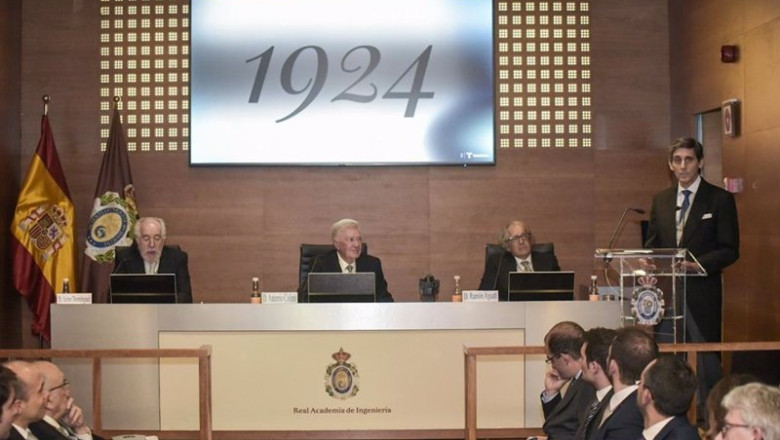 ep el presidente de telefonica jose maria alvarez pallete da un discurso tras recibir en nombre de ep el presidente de telefonica jose maria alvarez pallete da un discurso tras recibir en nombre de