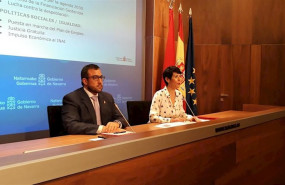 ep el vicepresidente del gobierno de navarra javier remirez y la consejera de economia y hacienda