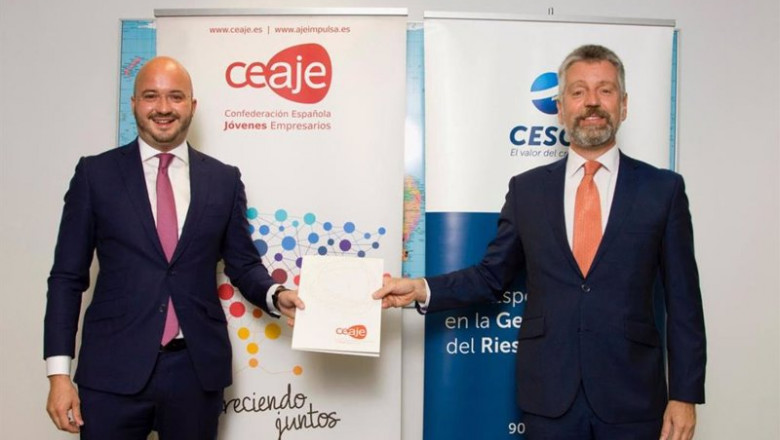 ep fermin albadalejo y fernando salazar en la firma del acuerdo ep fermin albadalejo y fernando salazar en la firma del acuerdo