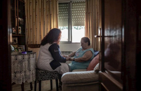 ep isabel calvo tiene 48 anos y vive en fuenlabrada madrid trabaja como auxiliar de asistencia a