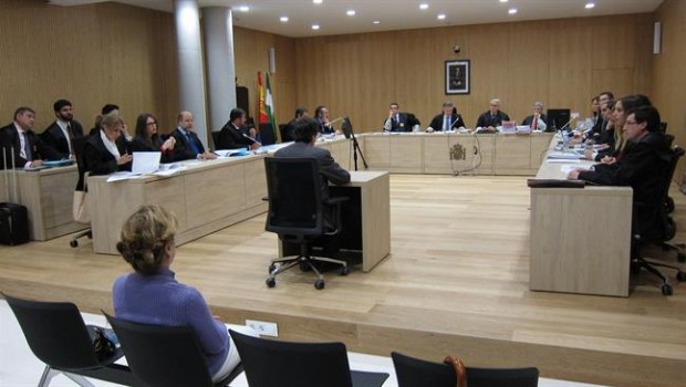 ep juicionotario carlos alburquerquesu mujer