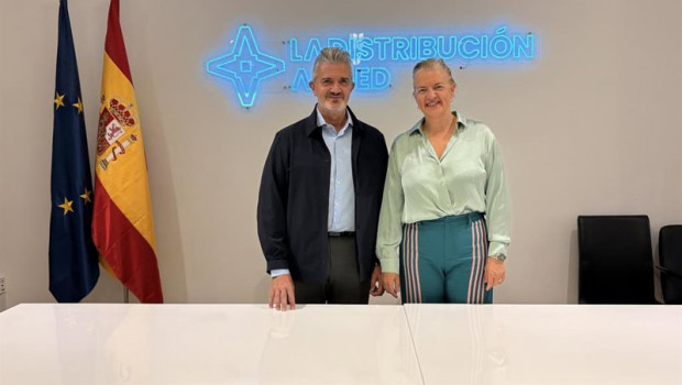 ep la distribucion anged y re viste se alian para impulsar la circularidad del textil y calzado