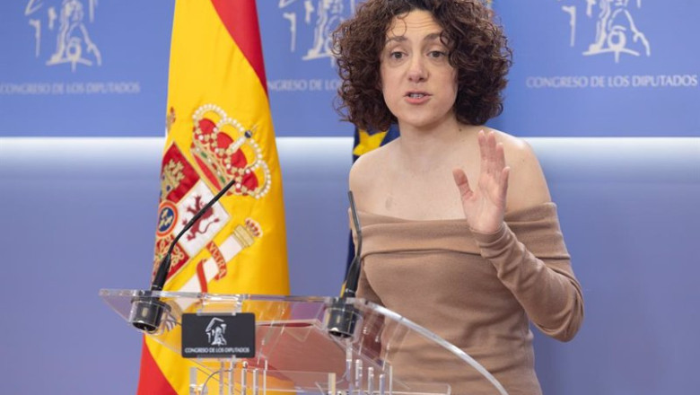 ep la portavoz de en comu podem aina vidal durante una rueda de prensa anterior a la reunion de la ep la portavoz de en comu podem aina vidal durante una rueda de prensa anterior a la reunion de la