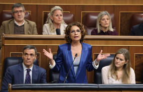 ep la vicepresidenta primera y ministra de hacienda maria jesus montero interviene durante una 20260318142604