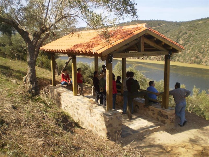 ep mirador en el embalse de cedillo en el rio tajo ep mirador en el embalse de cedillo en el rio tajo