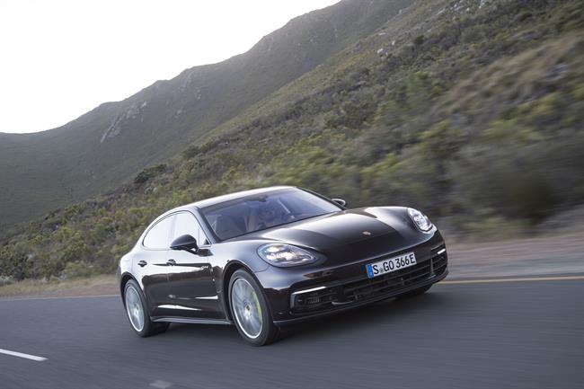 Porsche Panamera 4 E-Hybrid | PORSCHE ep porsche panamera 4 e-hybrid