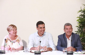 ep secretario generalpsoepresidentegobiernofunciones pedro sanchez 2i yex alta comisionadagobierno frentereto demograficosecretariafuncion publicapsoe isaura leal 1i durantereunionorganizaciones d