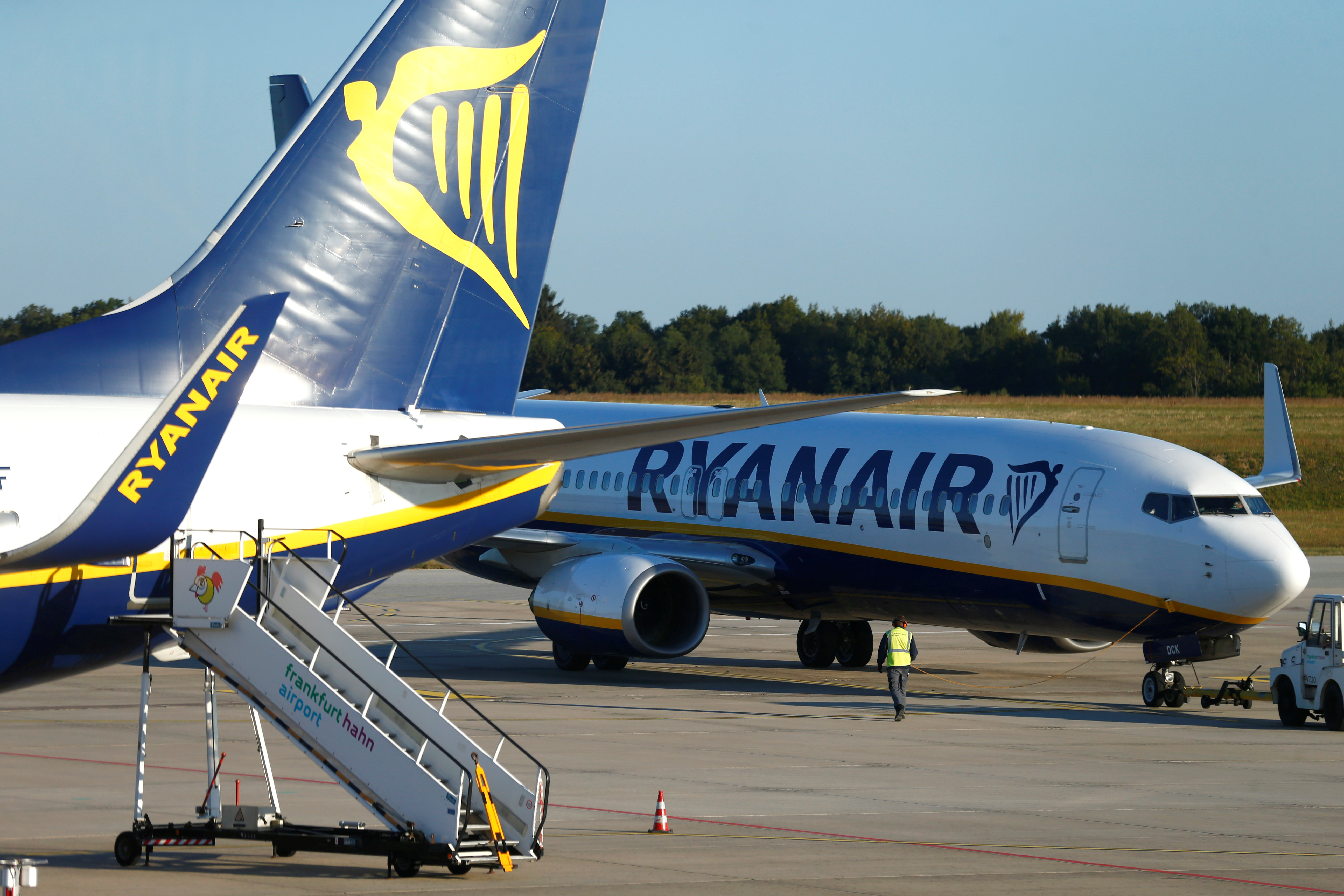 Caídas para Amadeus, IAG, Aena y Meliá tras el recorte de vuelos en Ryanair