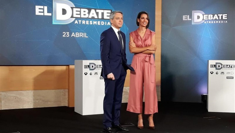28A.- Sánchez, Casado, Iglesias, Rivera y Abascal debatirán de pie, con atril y frente a los moderadores en Atresmedia | EUROPA PRESS ep 28a- sanchez casado iglesias riveraabascal debatiranpie con atrilfrentelos moderadoresatresmedia