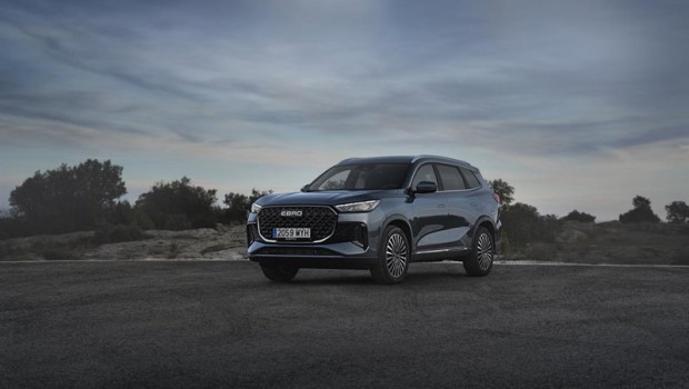 ep archivo ebro s800 el suv de siete plazas espanol que apuesta por el confort y tecnologia desde ep archivo ebro s800 el suv de siete plazas espanol que apuesta por el confort y tecnologia desde