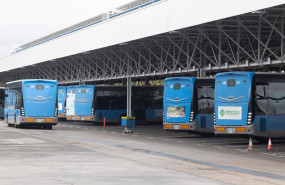 ep autobuses de la emt en las cocheras de la emt a 24 de noviembre de 2025 en madrid espana