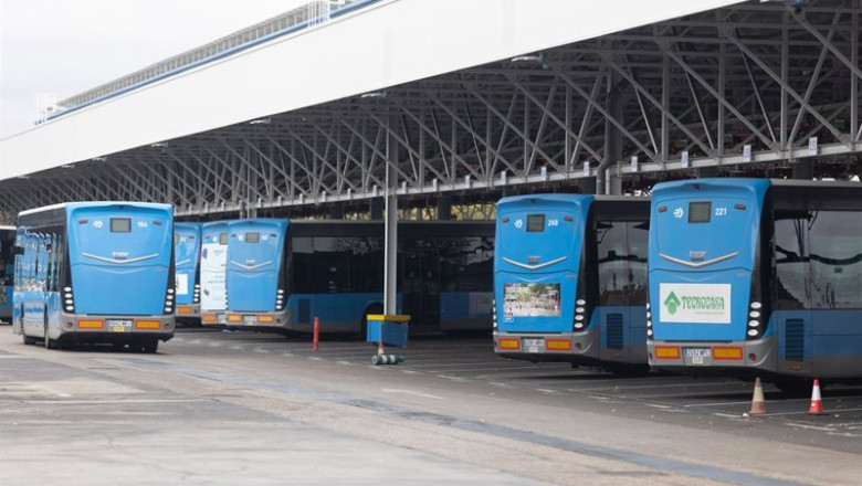ep autobuses de la emt en las cocheras de la emt a 24 de noviembre de 2025 en madrid espana