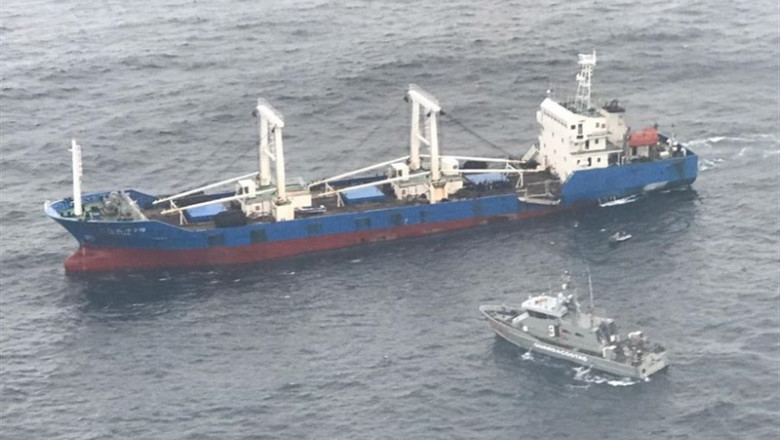 China respalda la condena del buque interceptado en las Islas Galápagos | TWITTER - Archivo ep china respaldacondenabuque interceptadolas islas galapagos