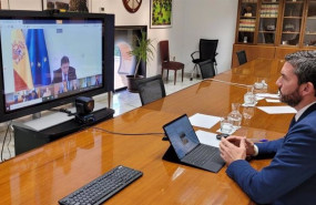 ep el consejero antonio luengo durante la videoconferencia mantenida con el ministro de agric ultura