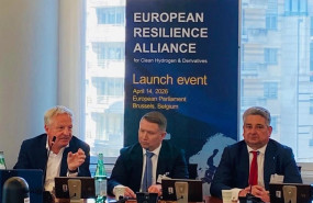 ep el consejero delegado de moeve maarten wetselaar el consejero delegado de gasgrid finland olli