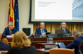 ep el gobernador del banco de espana pablo hernandez de cos comparece ante la comision de asuntos