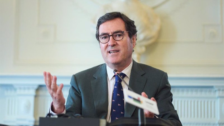 ep el presidente de la ceoe antonio garamendi interviene durante los cursos de verano de 2024 de la ep el presidente de la ceoe antonio garamendi interviene durante los cursos de verano de 2024 de la