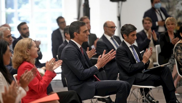 ep el presidente del gobierno pedro sanchez la vicepresidenta y ministra de asuntos economicos y