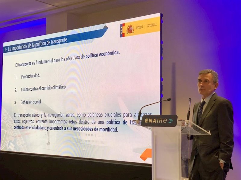ep el secretario de estado de infraestructuras transporte y vivienda en funciones pedro saura