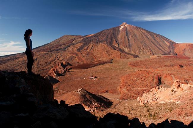 Figura de El Teide (Tenerife), Parque Nacional y pico más alto de España | CEDIDA POR PROMOTUR ep figurateide tenerife parque nacionalpicoaltoespana