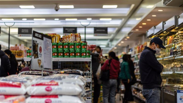 ep gente comprando en un supermercado 20210215110906